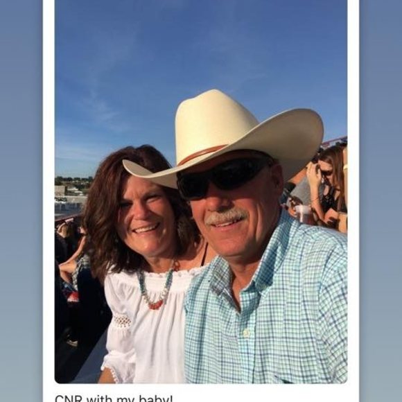 Meet your Posher, Cheryl - Picture 1 of 1